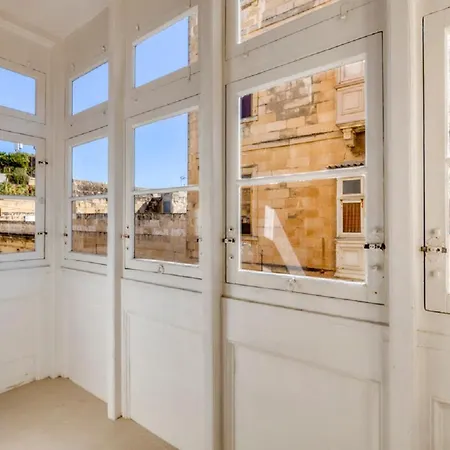 Charming Situated In One Of Valletta's Oldest Areas Prázdninový dům *